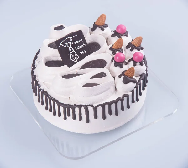Pastel o pastel de helado de cumpleaños en el fondo . — Foto de Stock