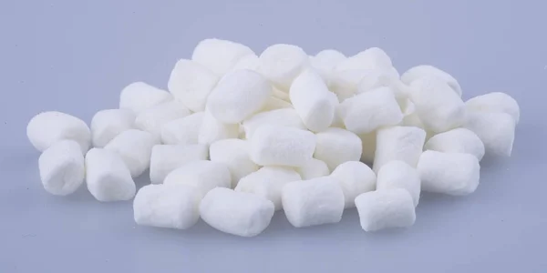 Marshmallows or mini marshmallows on background. — Stock Photo, Image