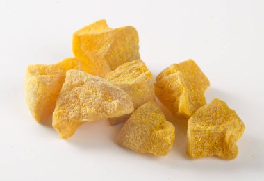 meyve ya da arka planda kuru zencefil korunmuş.