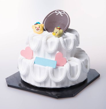 kek veya bir arka plan üzerinde doğum günü pastası.