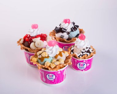 Singapur - 25 Ağustos 2015 Baskin Robbins dondurma.