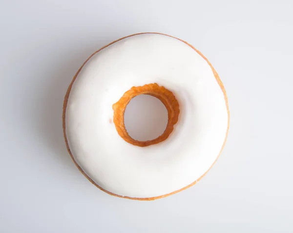 Donut oder leckerer Donut auf dem Hintergrund. — Stockfoto