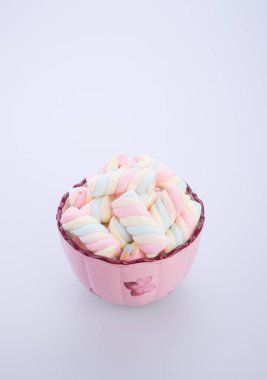 marshmallow veya şekerleme şeker arka planda.