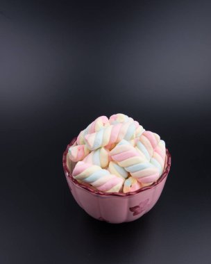 marshmallow veya şekerleme şeker arka planda.