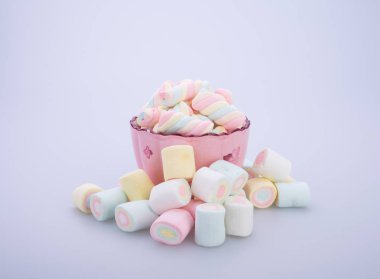 marshmallow veya şekerleme şeker arka planda.