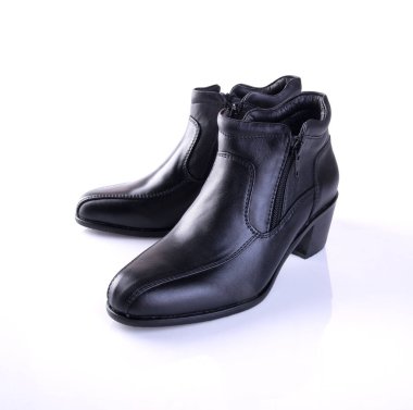 Ayakkabı veya bir arka plan üzerinde siyah renkli Bayan Ayakkabı.