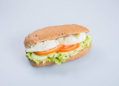 sandviç ya da lezzetli yumurtalı sandviç arka plan üzerinde.