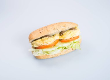 sandviç ya da lezzetli yumurtalı sandviç arka plan üzerinde.