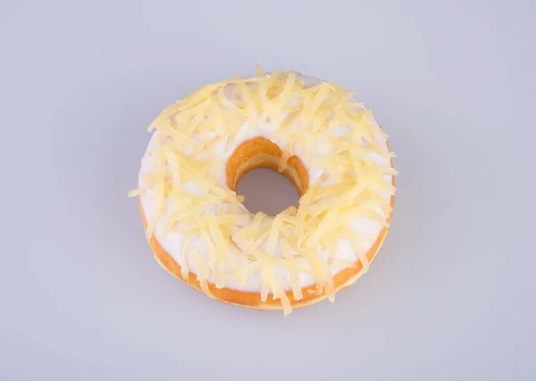 Donut ou saboroso donut no fundo . — Fotografia de Stock