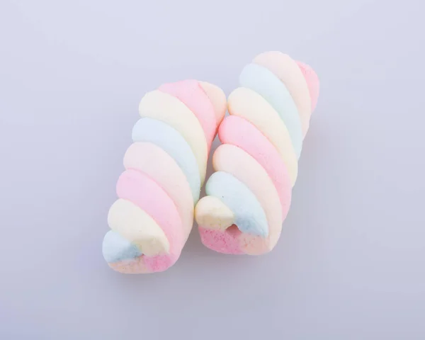 Marshmallows o marshmallows caramelle sullo sfondo . — Foto Stock