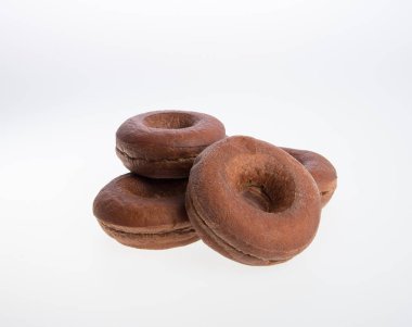 çörek veya bir arka plan üzerinde taze çörek.