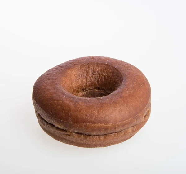 Donut of verse donut op een achtergrond. — Stockfoto