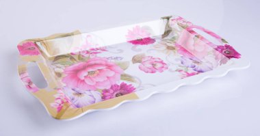 tepsi veya bir arka plan üzerinde boş plastik tepsi