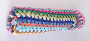 battaniye veya tığ işi battaniye bir arka plan üzerinde.