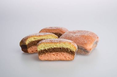 bir arka plan üzerinde çörek veya şeker çörek.