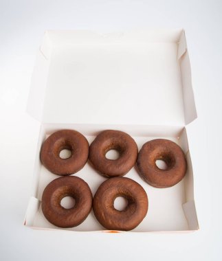 çörek veya bir arka plan üzerinde çörek kutusu.