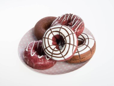 çörek veya bir arka plan üzerinde taze çörek.