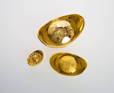 Altın veya Çin Altın külçe demek sembolleri zenginlik ve refah