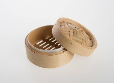 Çin bambu buğulama veya bambu buğulama dimsum adam Tarih için