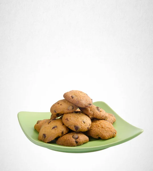 Galletas o galletas de chips de chocolate en el fondo . — Foto de Stock
