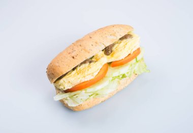 sandviç ya da lezzetli yumurtalı sandviç arka plan üzerinde.