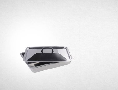 saklama kapları ya da paslanmaz çelik gıda kapları bir backgrou üzerinde