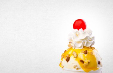 dondurma sosu ile yakın çekimi