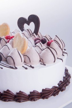 kek. Çikolatalı dondurmalı kek