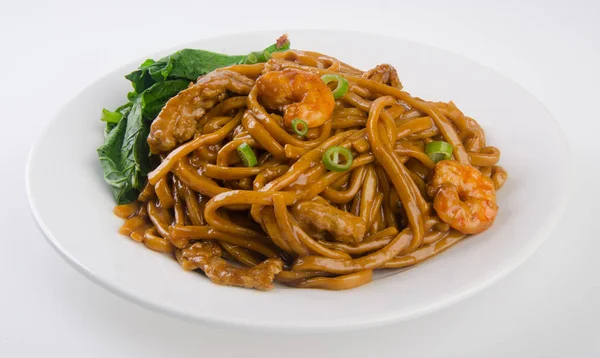 noodles. stir-fried noodles with chicken