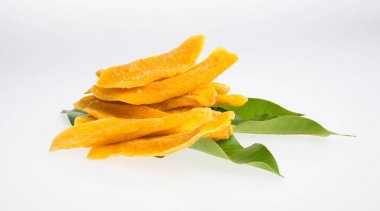 Bir arka plan üzerinde kurutulmuş Mango veya kurutulmuş Mango dilimleri