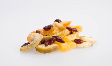 Kurutulmuş meyve veya arka plan üzerinde çeşitli Konserve sebzeleri