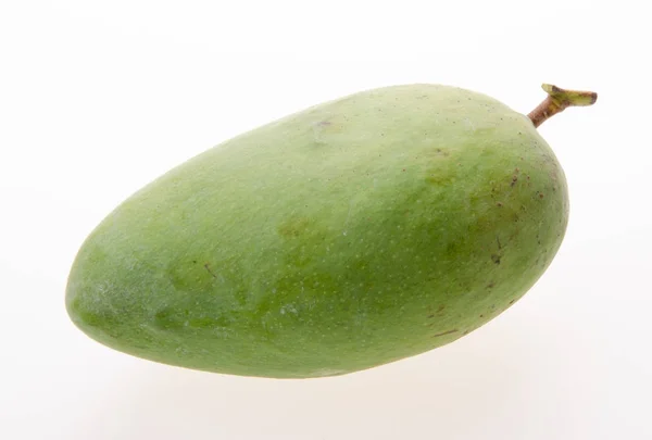 Mango Zelené Mango Pozadímマンゴー 背景とグリーン マンゴー — Stock fotografie