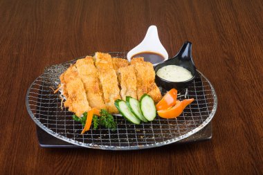 Japon mutfağı. arka planda kızarmış tavuk