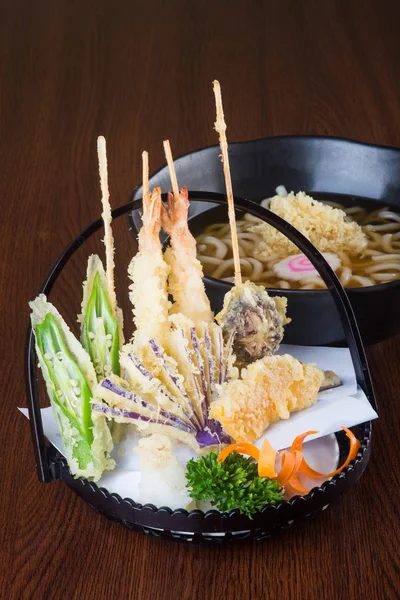 Cuisine Japonaise Tempura Avec Nouilles Sur Fond — Photo
