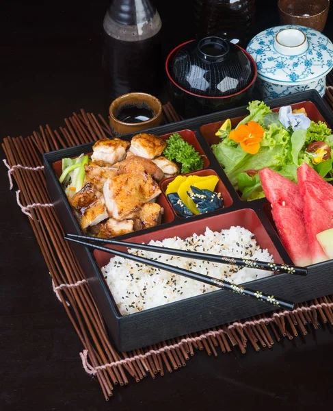 Japonská Kuchyně Oběd Box Setu Pozadí — Stock fotografie