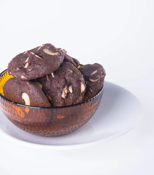 Almendras galletas chips de chocolate en el fondo —  Fotos de Stock