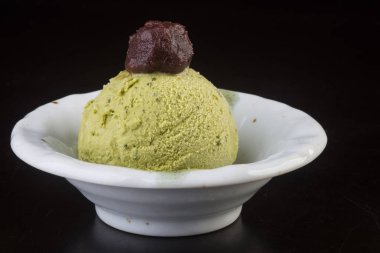 dondurma. dondurma kaşık arka plan üzerinde