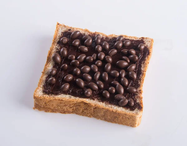 Ekmek. Çikolata kremalı ekmek dilimi — Stok fotoğraf
