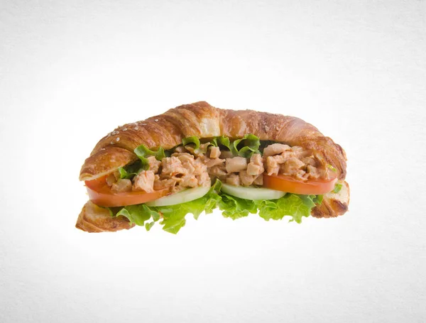 샌드위치 배경에 크루아상 샌드위치 — 스톡 사진