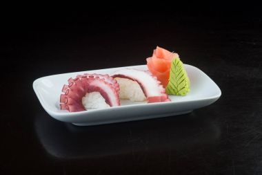 Japon mutfağı. arka planda suşi ahtapot