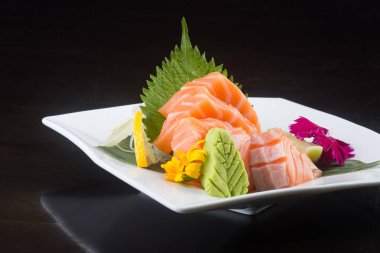 Japon mutfağı. sashimi arka planda