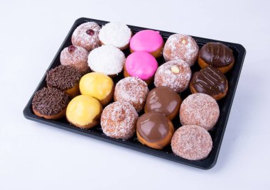 çörek veya bir arka plan üzerinde lezzetli çörek.