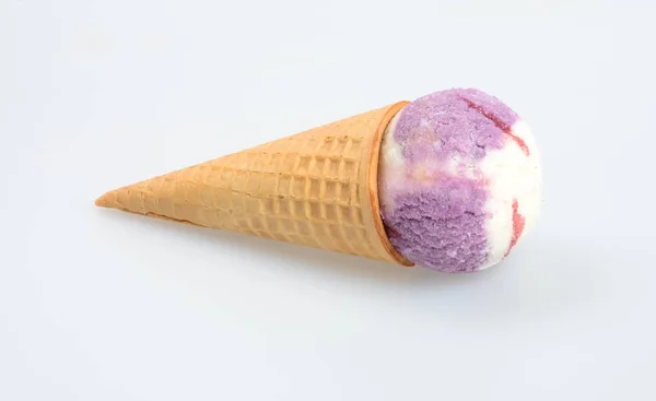 Gelato cono o gelato sullo sfondo . — Foto Stock