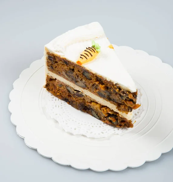 Cake or fruit cake slice on a background. — Stock Photo, Image