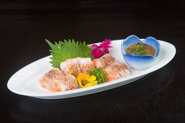 Japon mutfağı. sashimi arka planda