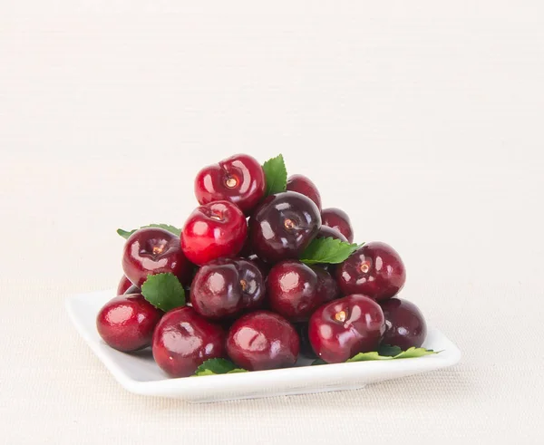 Świeże jagody wiśni na tle — Zdjęcie stockowe