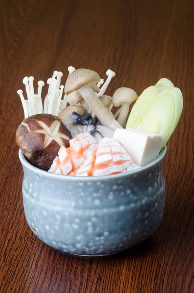 Japon mutfağı. arka planda çorbası