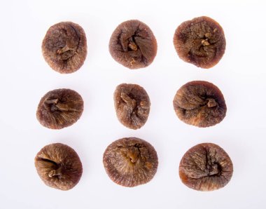 kuru incir veya arka planda doğal kuru incir.