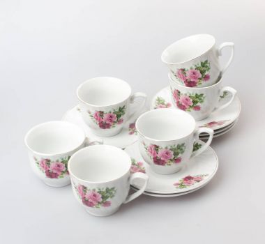 çay fincanı ya da bir arka plan üzerinde ayarla çay fincanı.