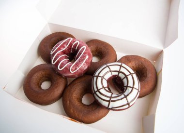 çörek veya bir arka plan üzerinde çörek kutusu.